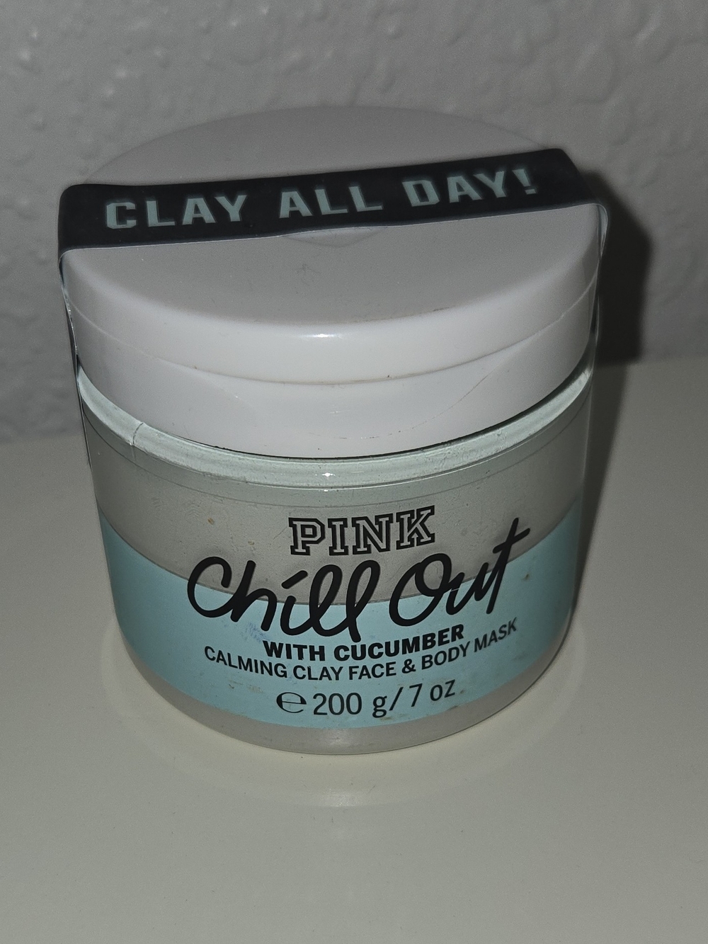 PINK Victoria's Secret Chill Out Calming Clay Mask - Pale Aqua & White